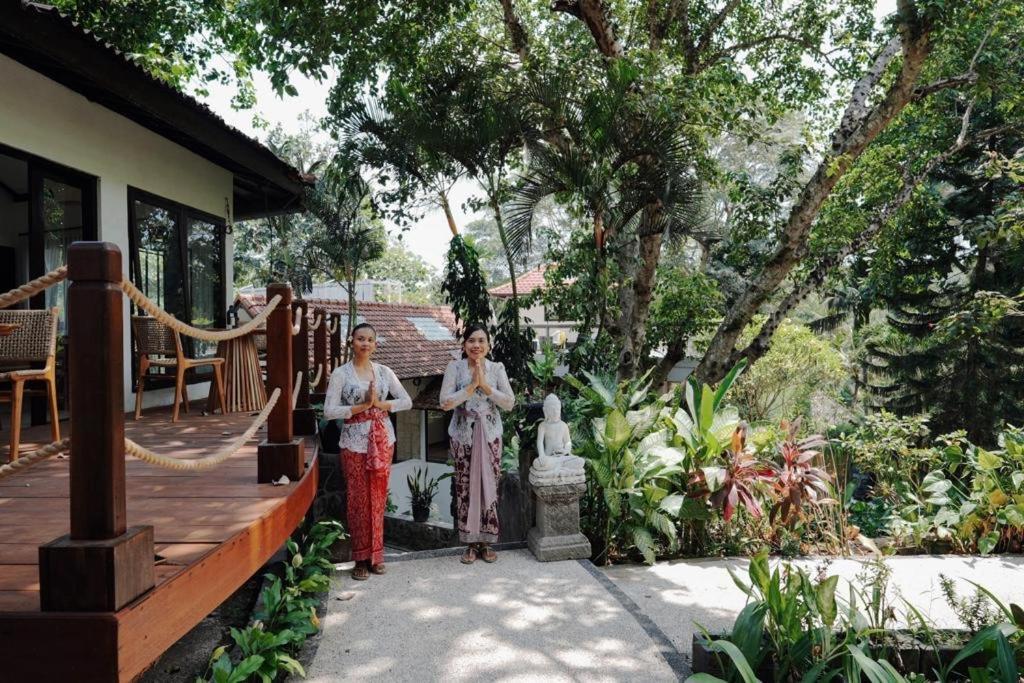 Sattva Yoga Retreat Villas Canggu Buitenkant foto